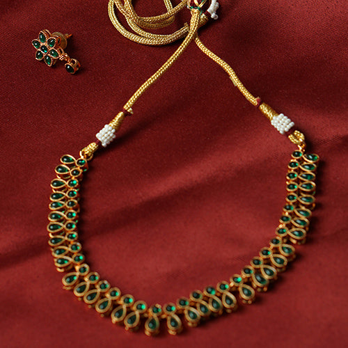 Emerald Stone Temple Jewelry Necklace – Evlath Jewels