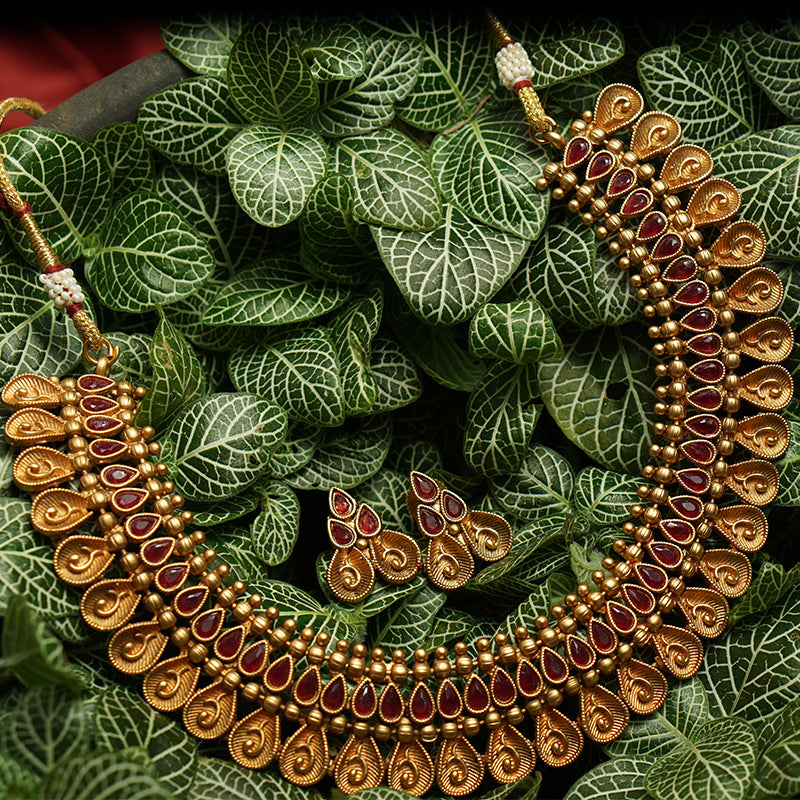 Traditional Chettinad Antique Necklace with Ruby Stones – Evlath Jewels