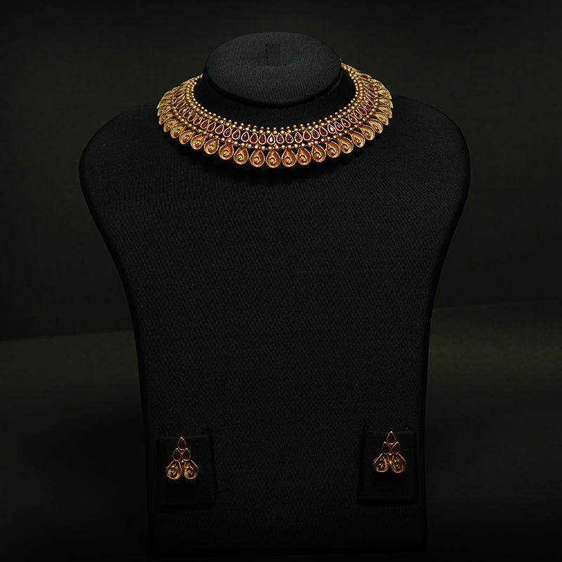 Traditional Chettinad Antique Necklace with Ruby Stones – Evlath Jewels